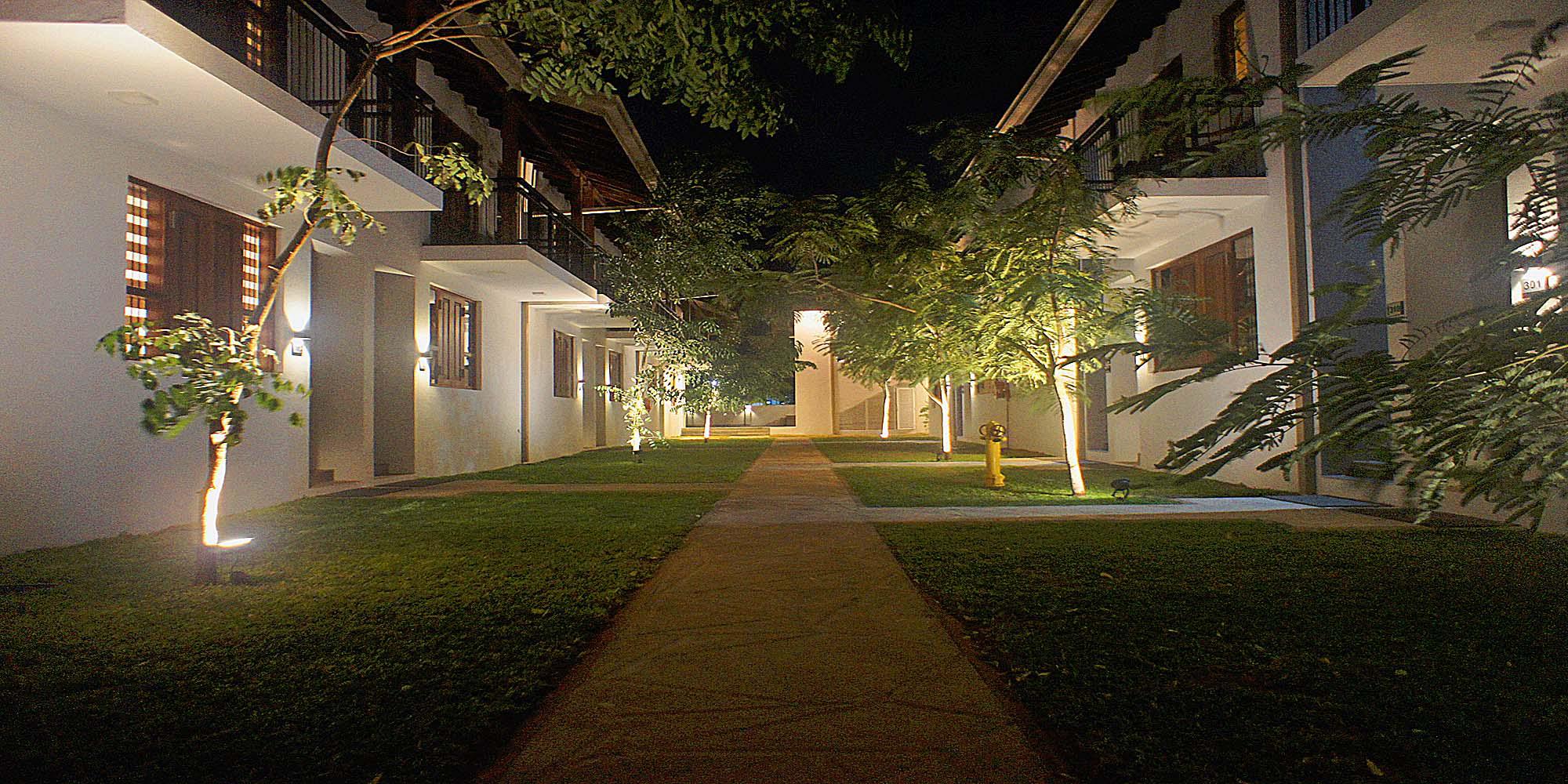 Thinnai courtyard
