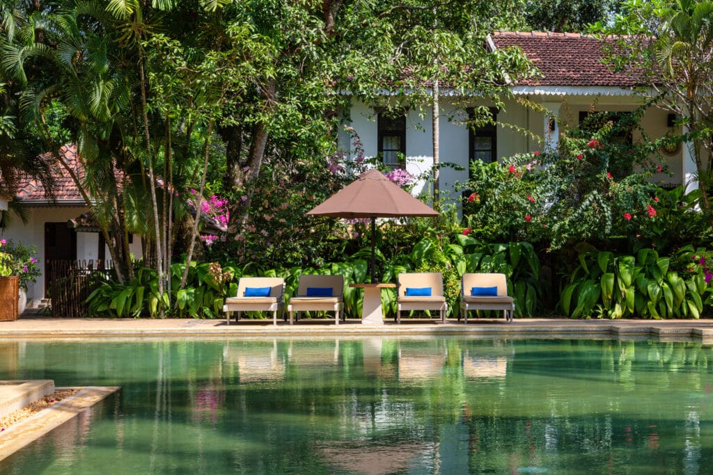 Why House Pool 1