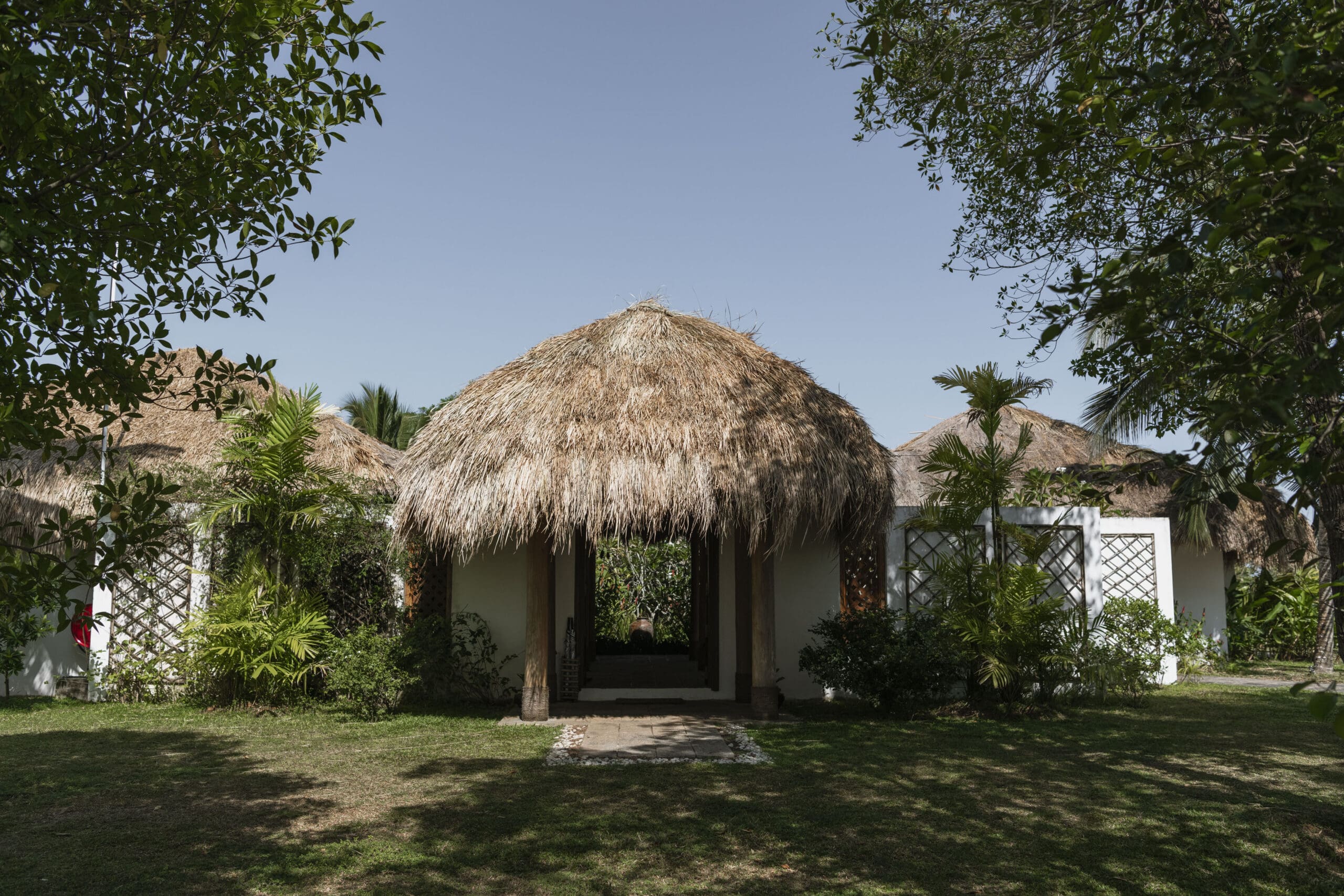 Tekanda Lodge exterior